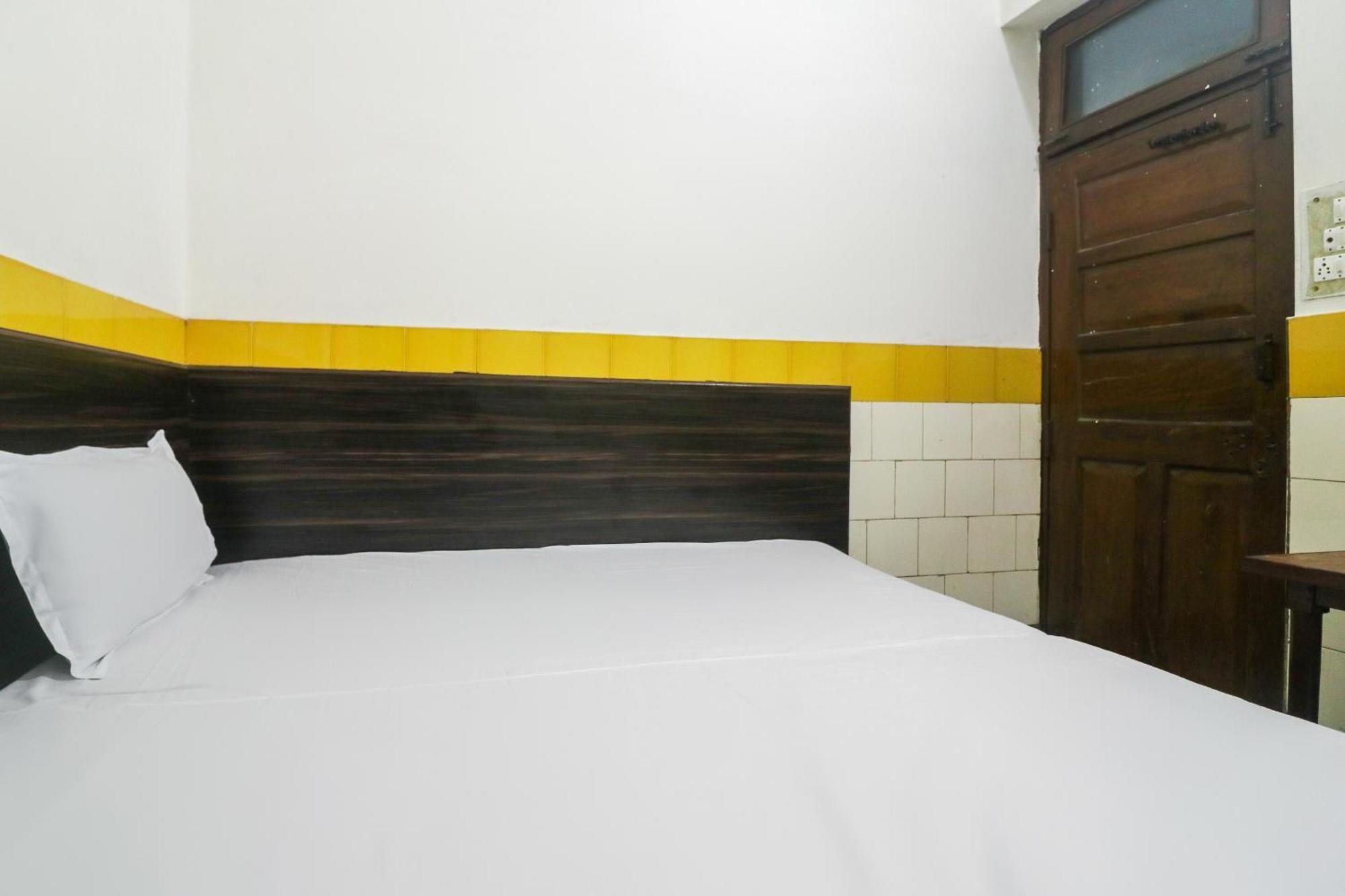 Spot On Hotel Anand Bhawan Аліґарх Екстер'єр фото